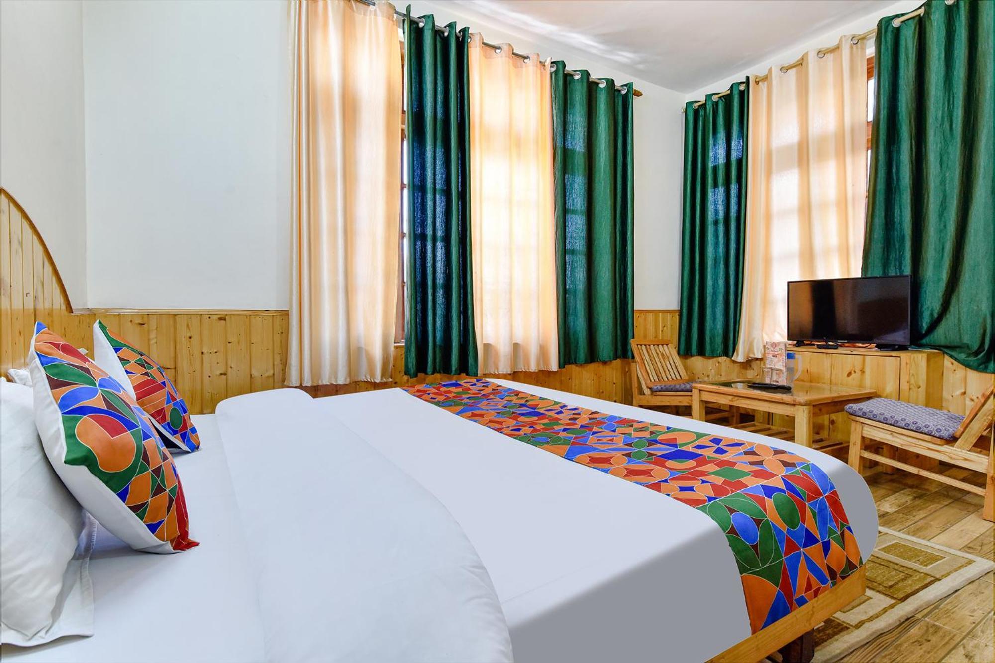 Fabhotel Suvidha Cottage - Manali (Himachal Pradesh) — Photos 3